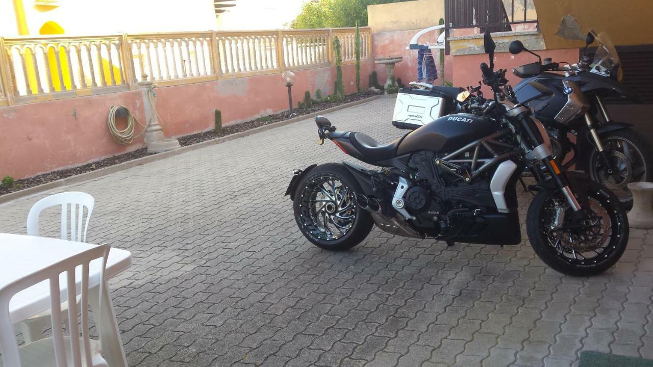 B&B Antiche Terme Castelsardo Buitenkant foto
